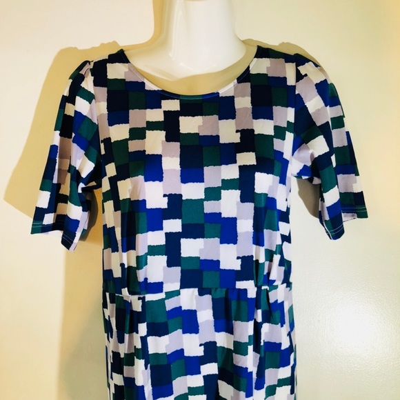 Boutique-Tracy Negoshian Kayla dress-paint Blocks - Picture 3 of 8